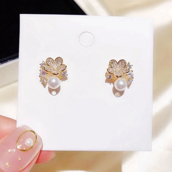 CZ Crystal Flower & Pearl Studs - Picture 2 of 6